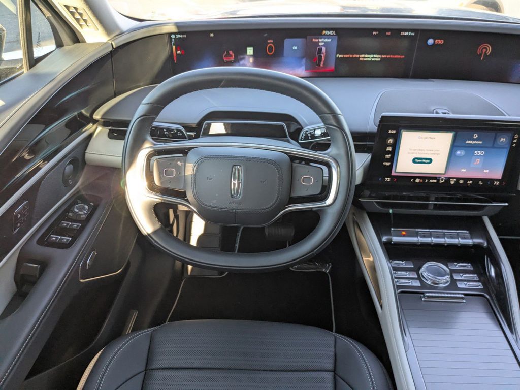 2025 Lincoln Nautilus Reserve