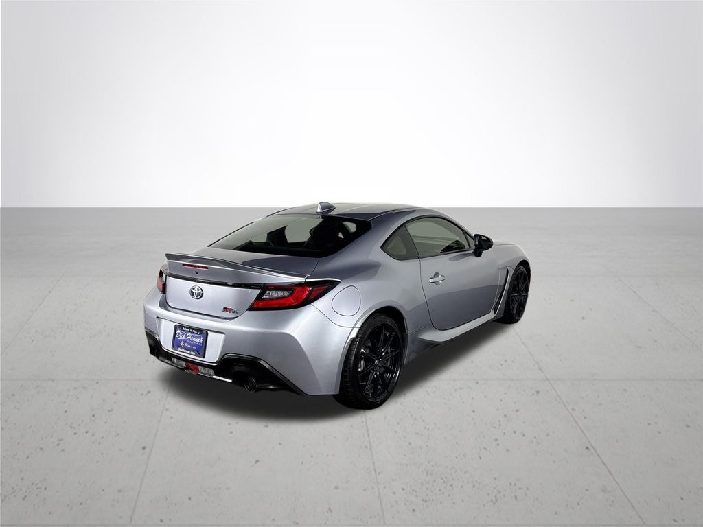 2024 Toyota GR86 Premium