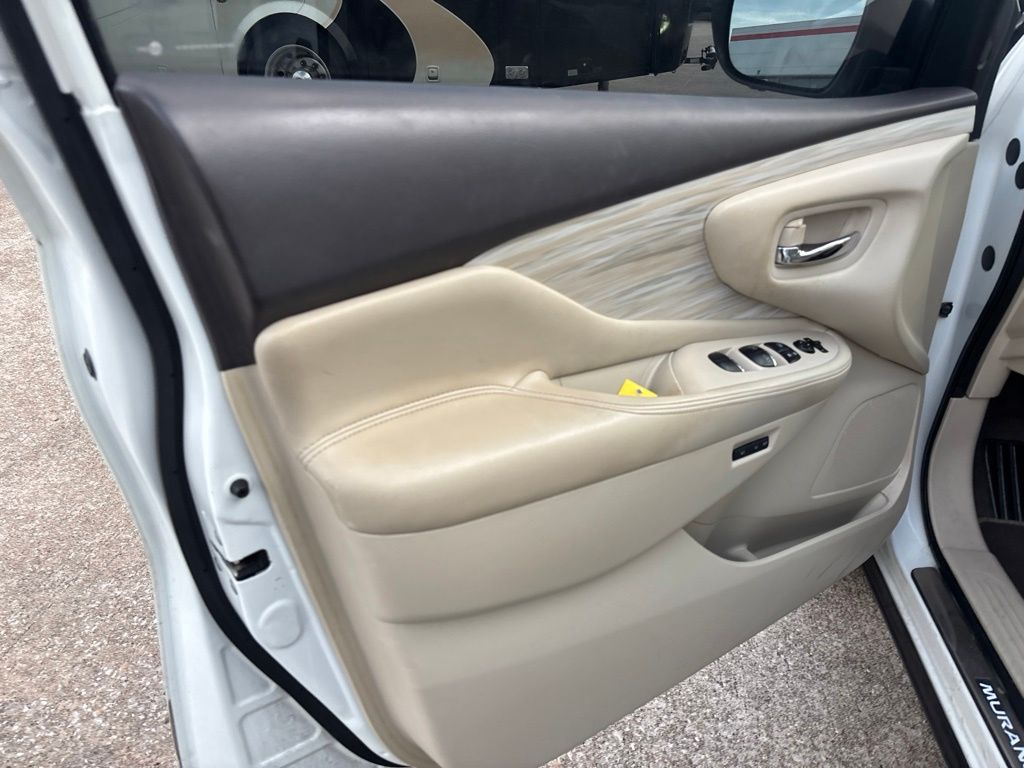 2017 Nissan Murano Platinum White at Bayway Cadillac of The Woodlands