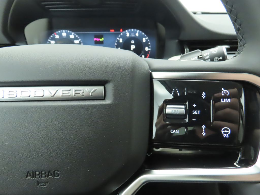 Thumbnail: 2024 Land Rover Discovery Sport - 12