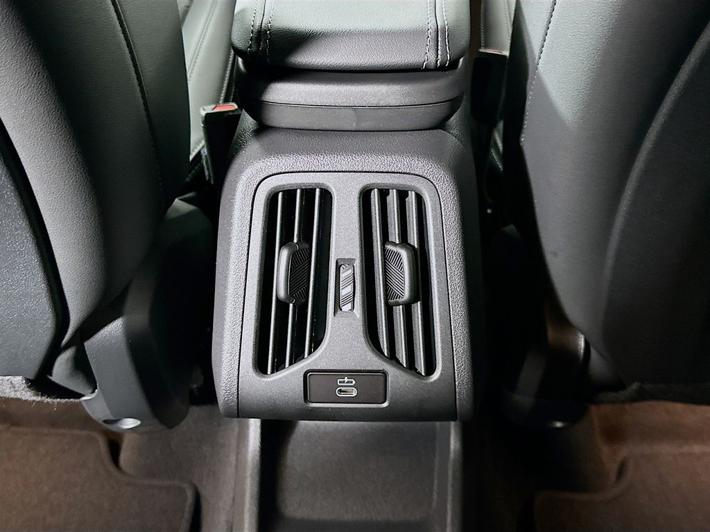 Thumbnail: 2026 BMW X1 - 18