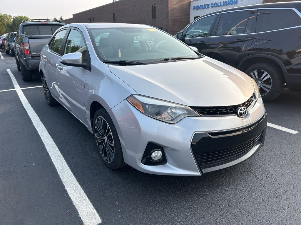 Thumbnail: 2016 Toyota Corolla - 4