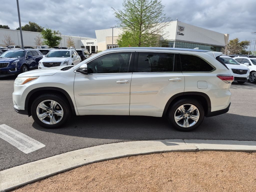 Used Car 2014 Toyota Highlander  Limited For Sale Under $20,000 In Austin, Texas