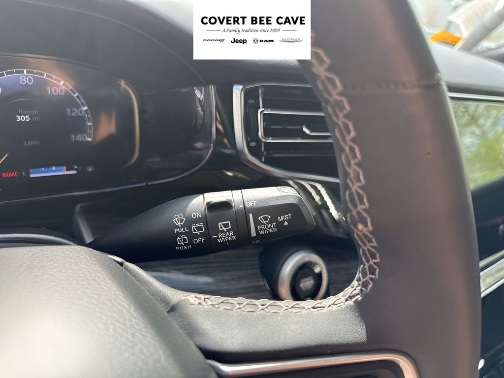 Used Car 2022 Jeep Wagoneer  Series Ii For Sale Under $35,000 In Austin, Texas