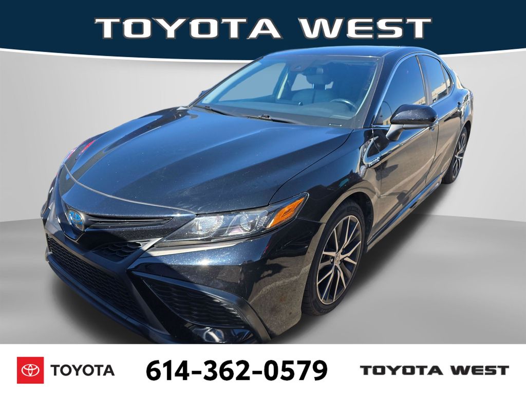 Used 2021 Black Toyota SE image 3