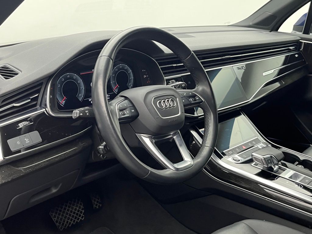 Thumbnail: 2022 Audi Q7 - 6