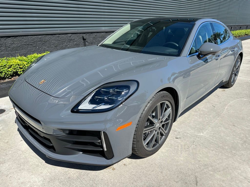 Thumbnail: 2026 Porsche Panamera - 7