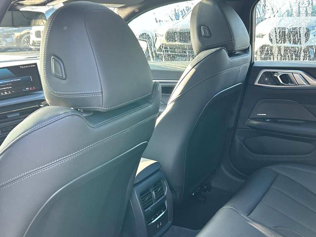 Thumbnail: 2025 BMW i4 - 31