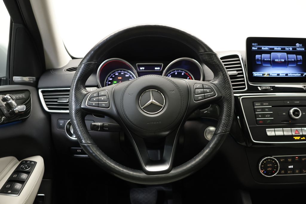 Thumbnail: 2019 Mercedes-Benz GLS - 20