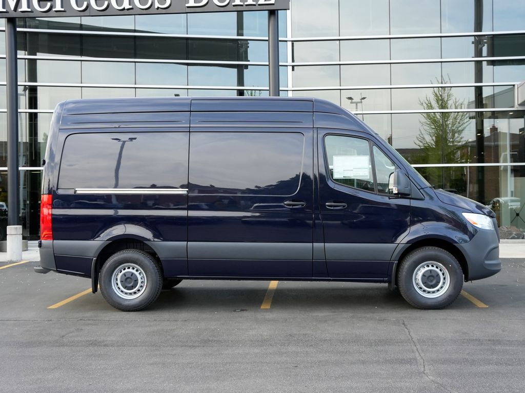 new 2026 Mercedes-Benz Sprinter 2500 car, priced at $61,318