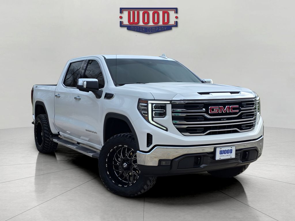 2024 GMC Sierra 1500 SLT Crew Cab 4WD