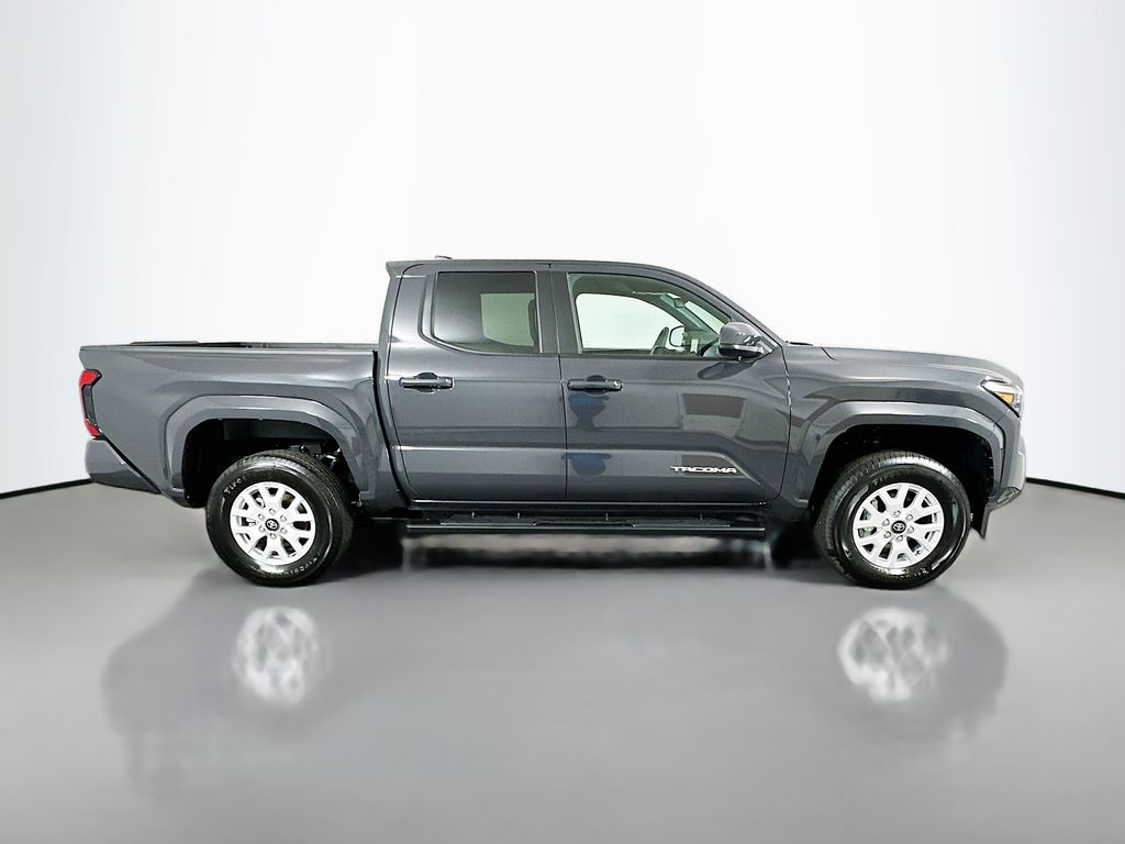 Thumbnail: 2025 Toyota Tacoma - 4
