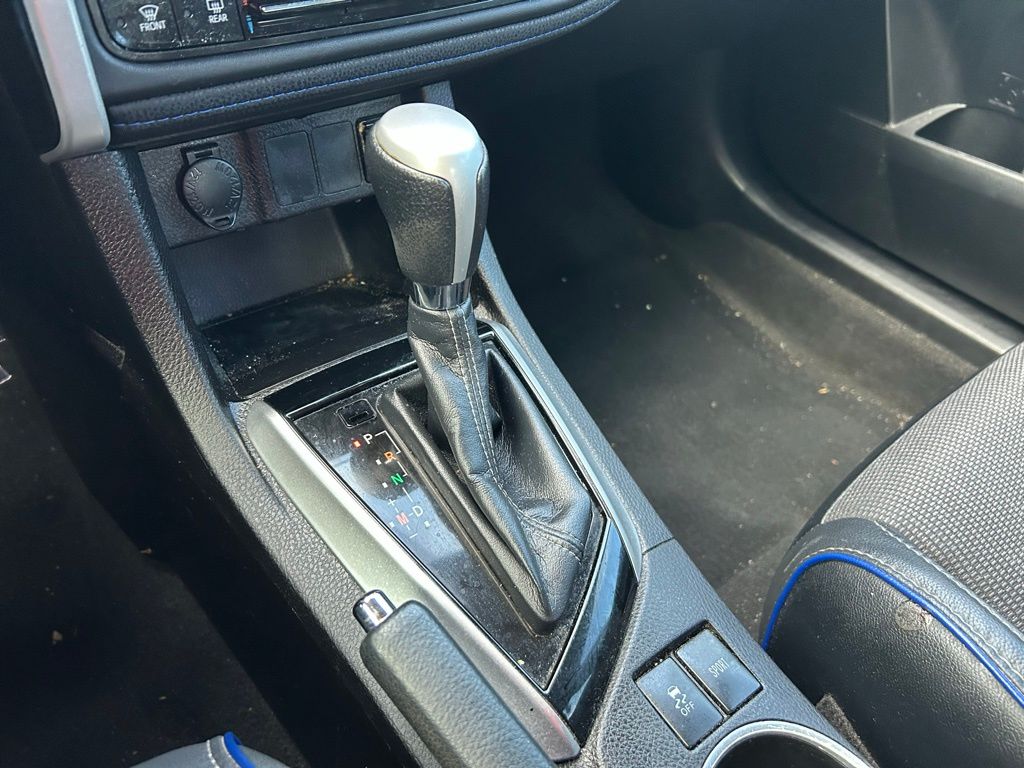 Thumbnail: 2018 Toyota Corolla - 27