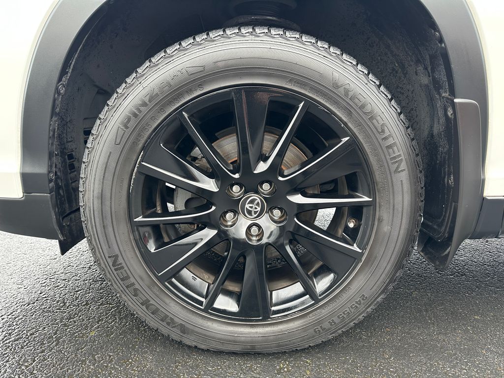 2019 Toyota Highlander SE