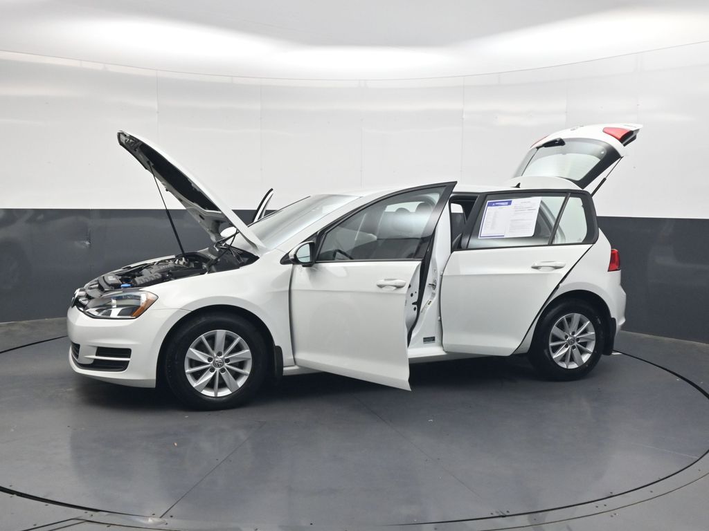 Used 2016 White Volkswagen TSI S 4-Door image 40
