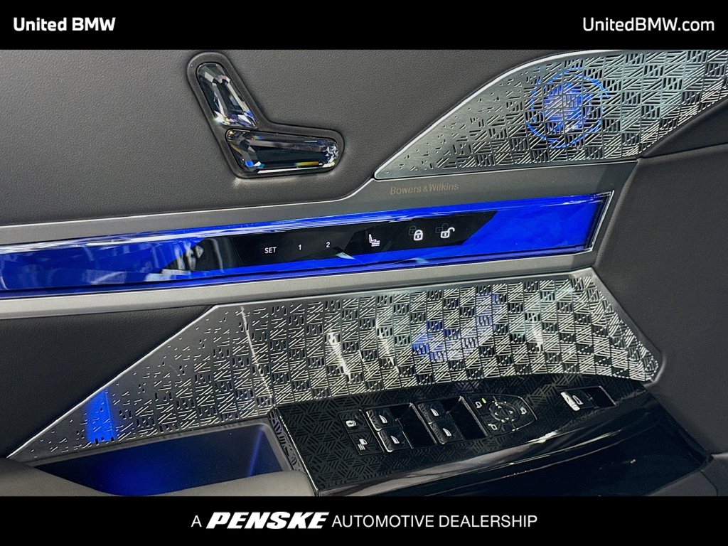 Thumbnail: 2026 BMW 7 Series - 3
