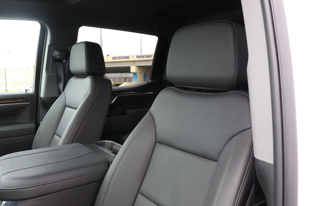 2025 Chevrolet Silverado 1500 RST 18