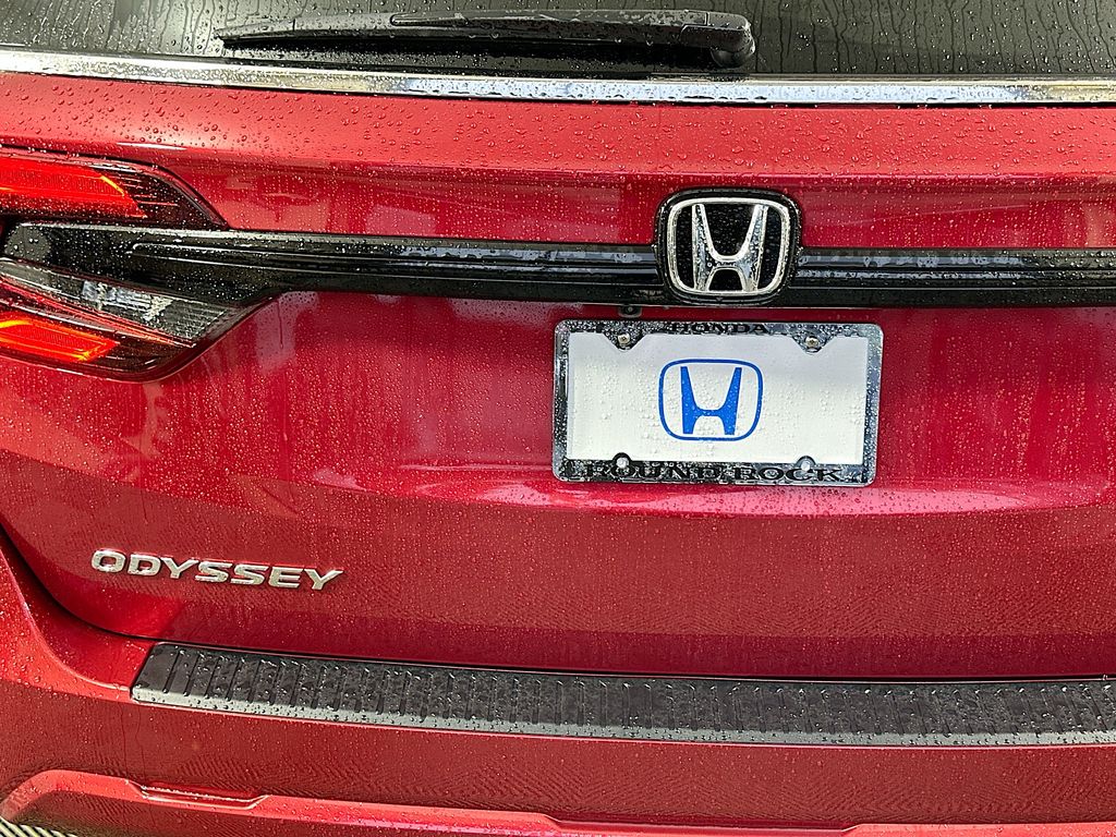 Thumbnail: 2026 Honda Odyssey - 21