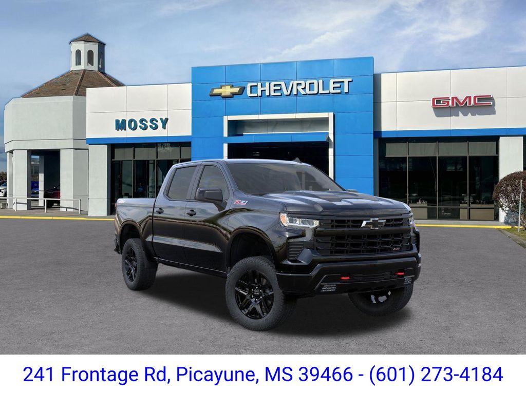 Black 2026 Chevrolet Silverado 1500 LT Trail Boss Crew Cab 4WD Pickup Truck Four-Wheel Drive Automatic