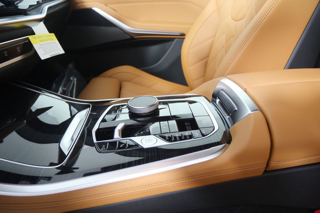 Thumbnail: 2026 BMW X5 - 22