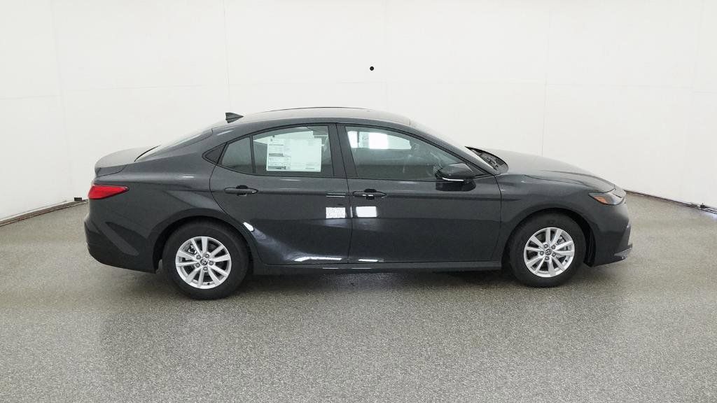 Thumbnail: 2026 Toyota Camry - 31