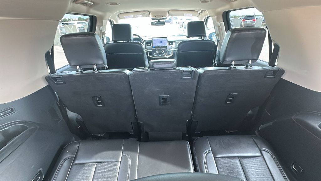 2023 Ford Expedition Max XLT Black at River Oaks CDJR