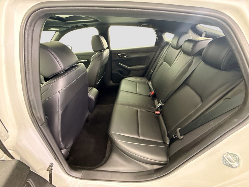 Thumbnail: 2025 Acura Integra - 19