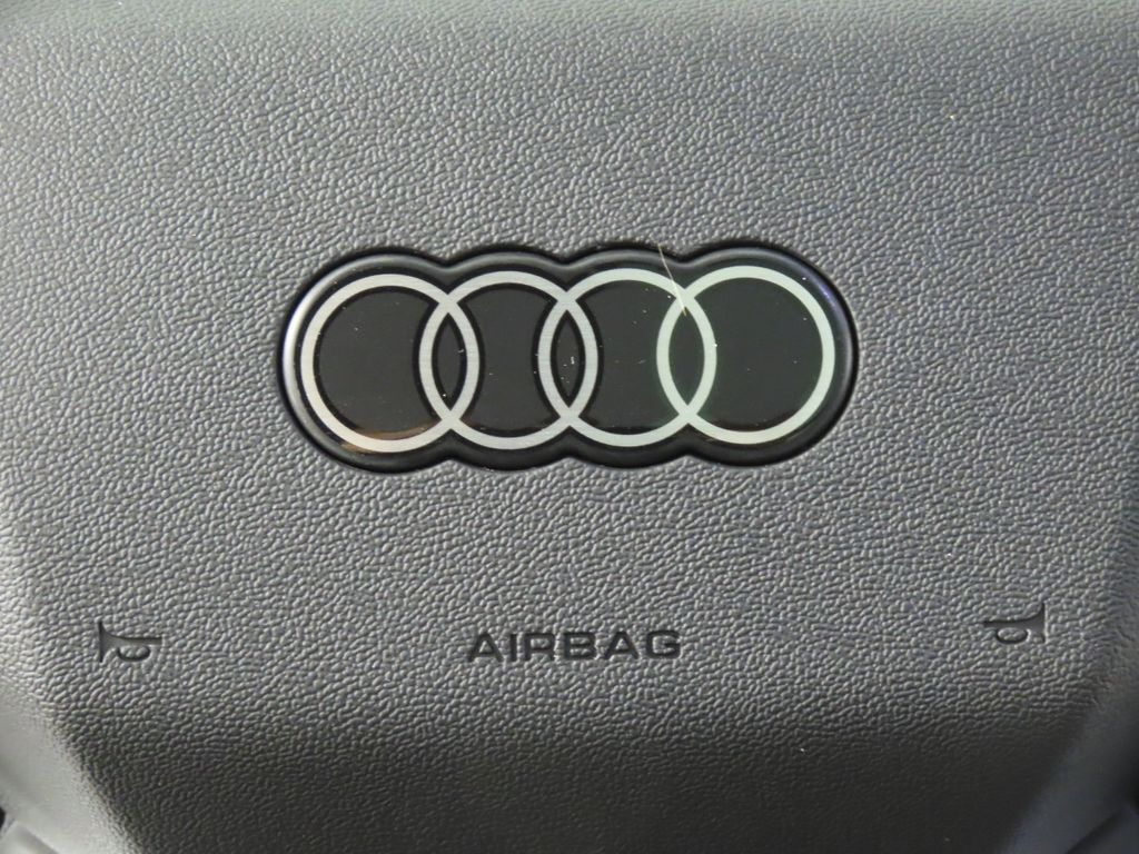 Thumbnail: 2027 Audi Q6 e-tron - 16