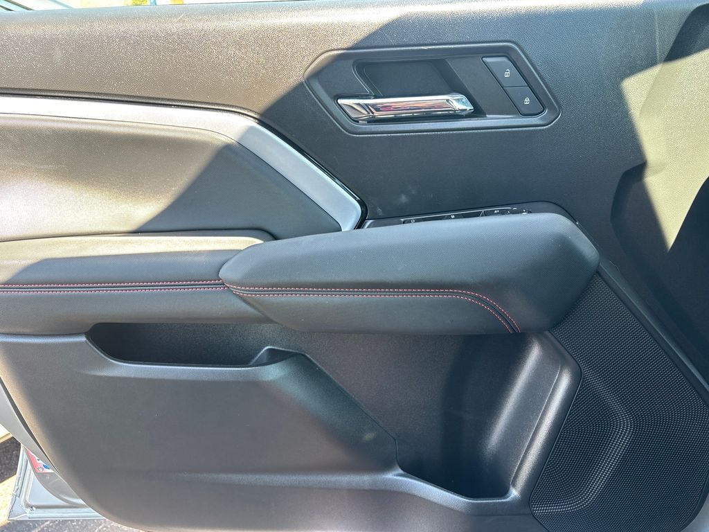 Used Car 2023 Chevrolet Colorado  Z71 For Sale Under $40,000 In Austin, Texas