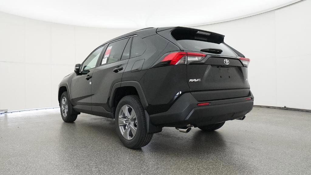 Thumbnail: 2025 Toyota RAV4 - 28