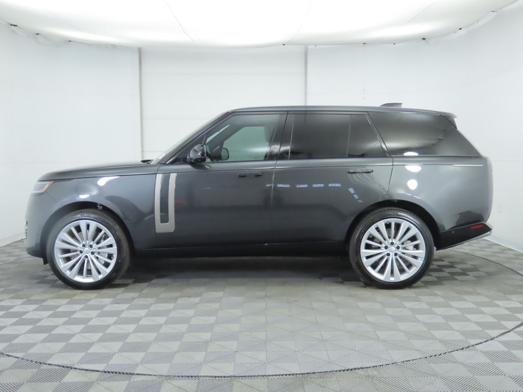 Thumbnail: 2025 Land Rover Range Rover - 8