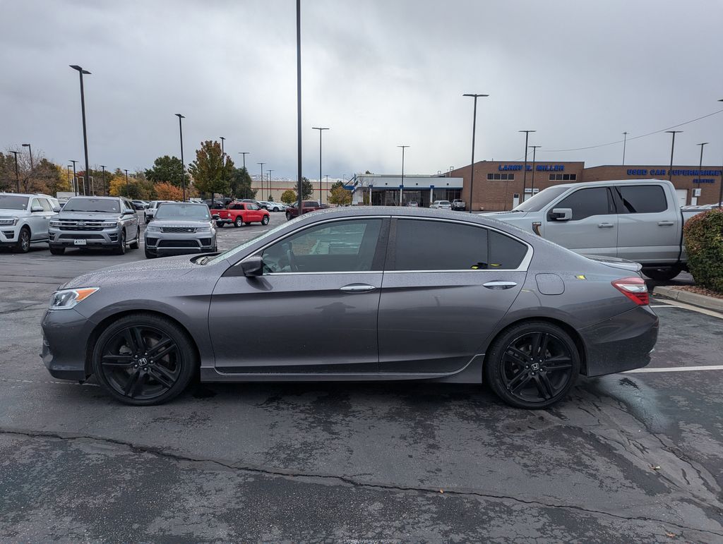 2017 Honda Accord Sport 8