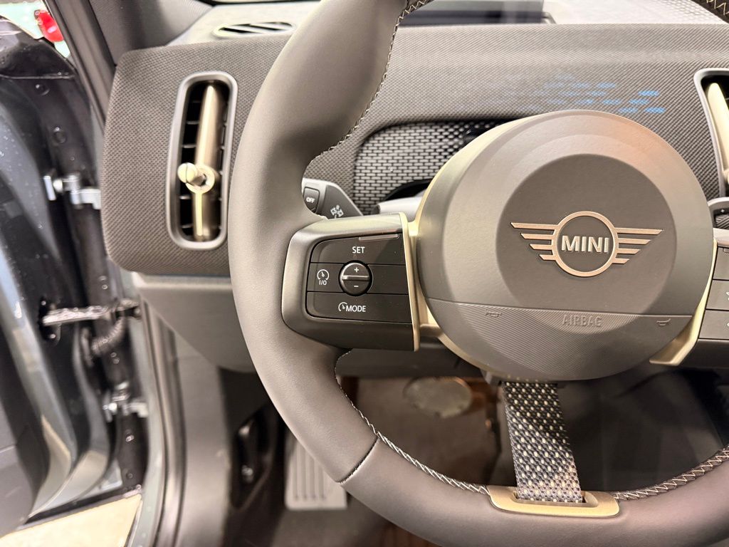 Thumbnail: 2026 MINI Cooper Countryman - 13