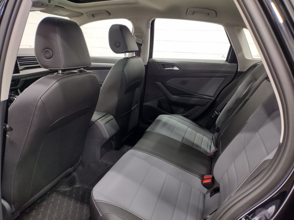 Jetta SE