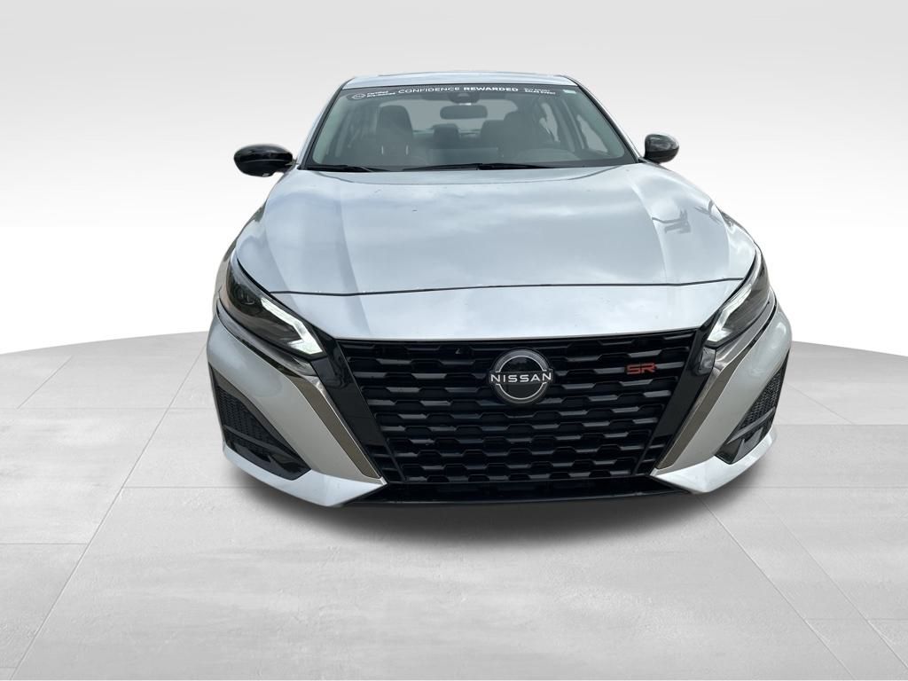 2024 Brilliant Silver Metallic Nissan Altima 2.5 SR AWD Sedan