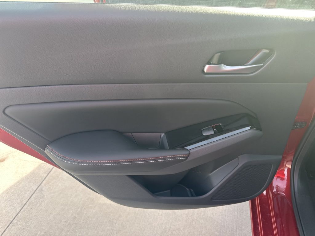 2025 Scarlet Ember Nissan Altima 2.5 SR FWD Sedan