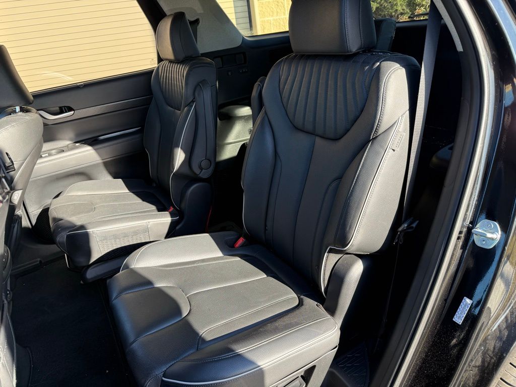 Thumbnail: 2023 Hyundai Palisade - 10