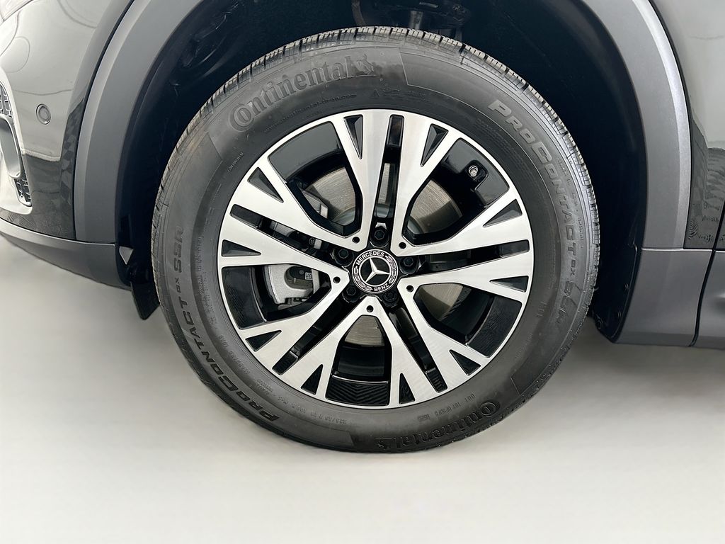 Thumbnail: 2025 Mercedes-Benz GLB - 28