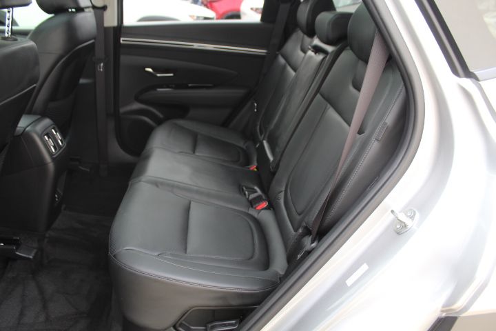 Used Car 2024 Hyundai Tucson Hybrid  Limited For Sale Under $35,000 In Georgetown, Texas