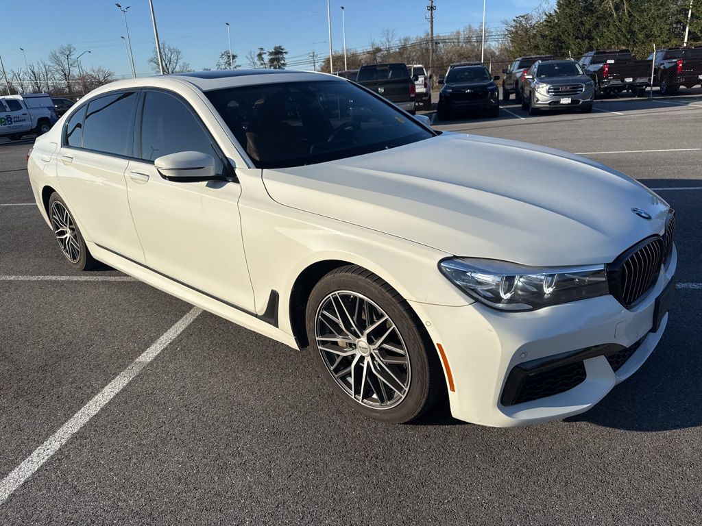 2018 BMW 7 Series 740i xDrive AWD