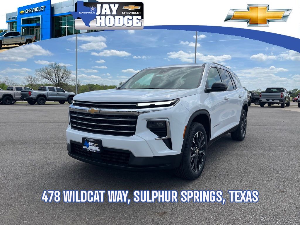 Summit White 2026 Chevrolet Traverse LT FWD SUV / Crossover Front-Wheel Drive 8-Speed Automatic