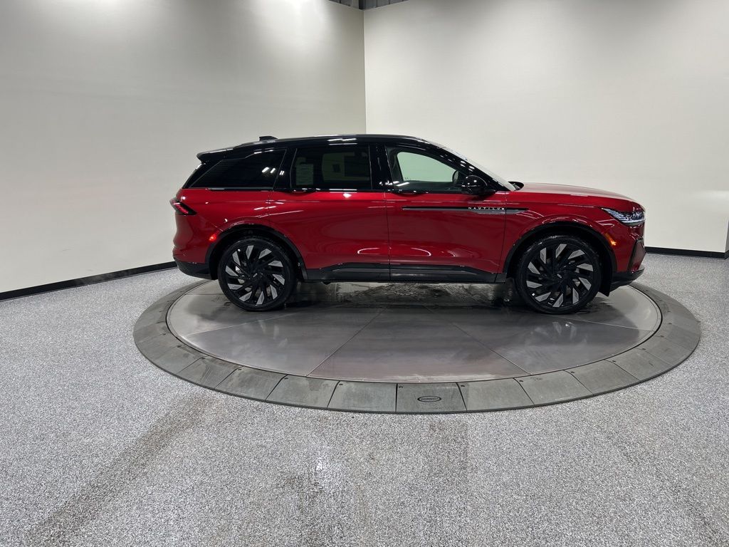 new 2026 Lincoln Nautilus car, priced at $73,641