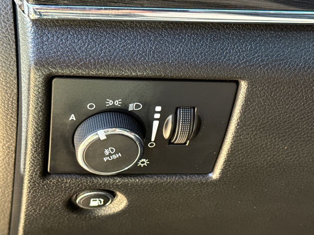 Used 2021 Jeep Grand Cherokee SUV