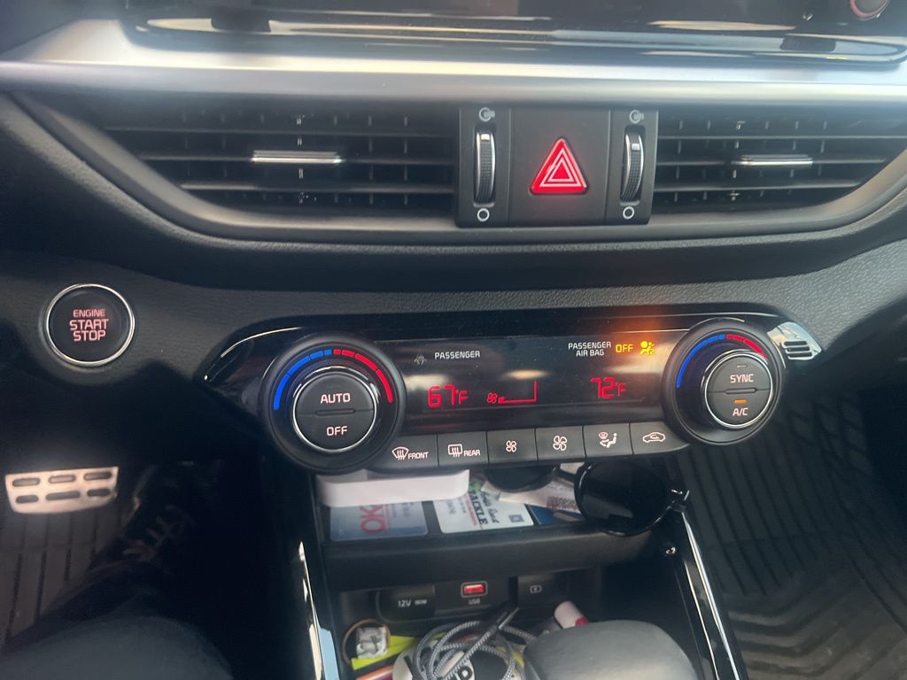 2023 Kia Forte GT-Line photo 10