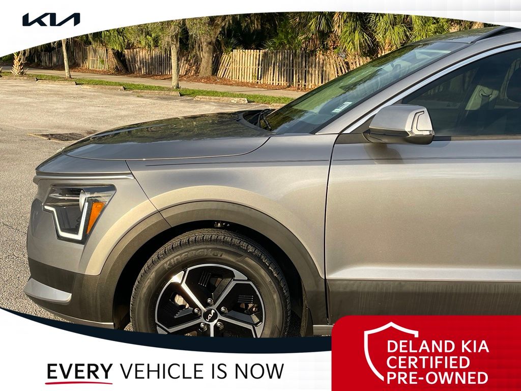 Used 2024 Kia Niro SUV