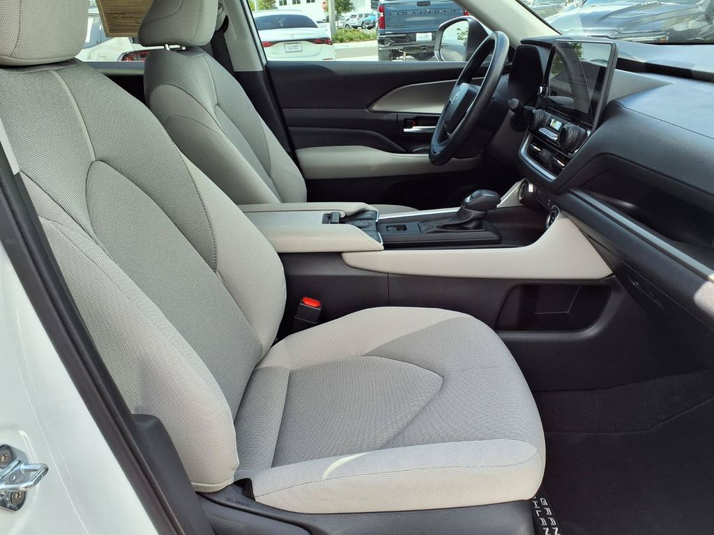 Used 2025 Toyota Grand Highlander SUV