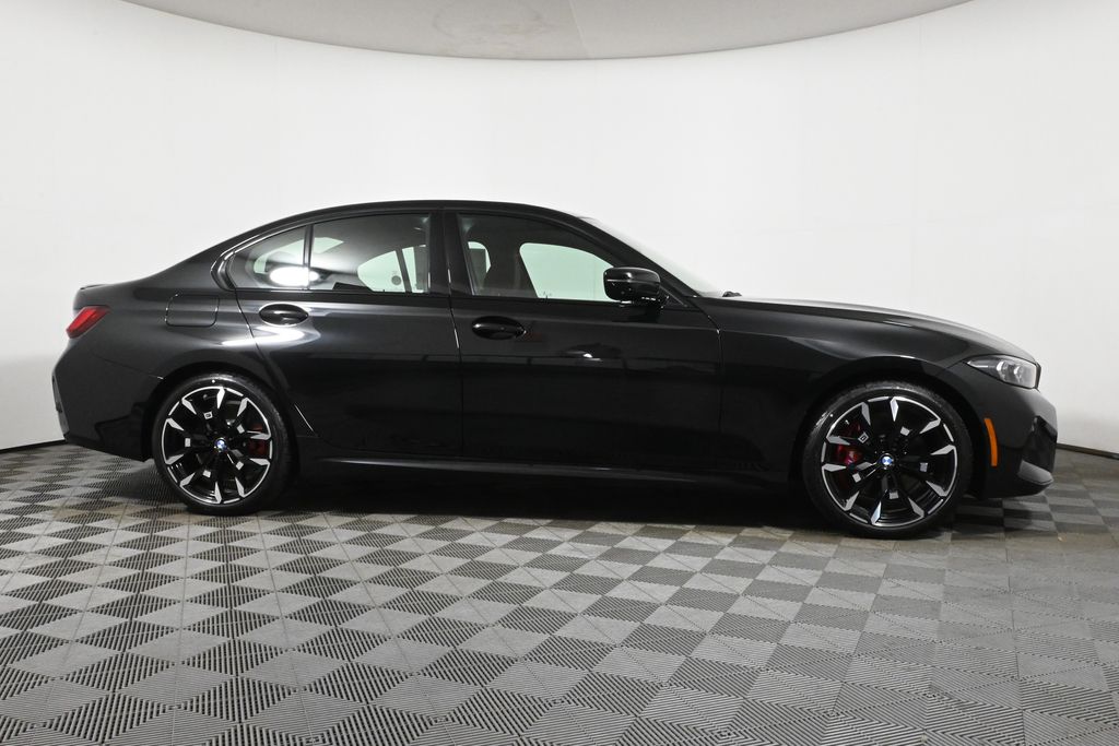 2025 BMW 3 Series 330i xDrive 8