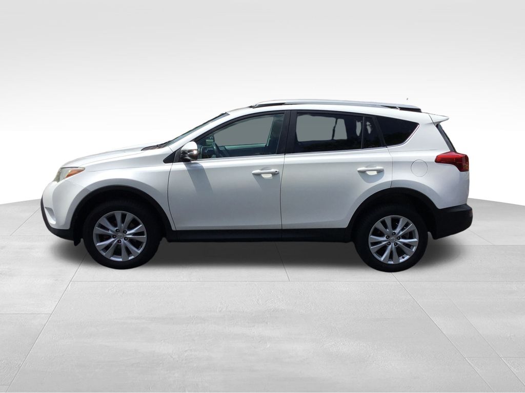Thumbnail: 2013 Toyota RAV4 - 2