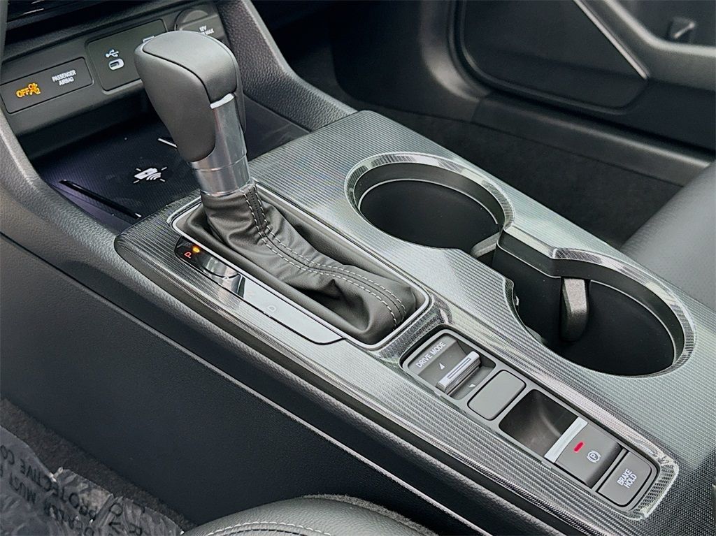 2025 Honda Civic Hybrid Sport photo