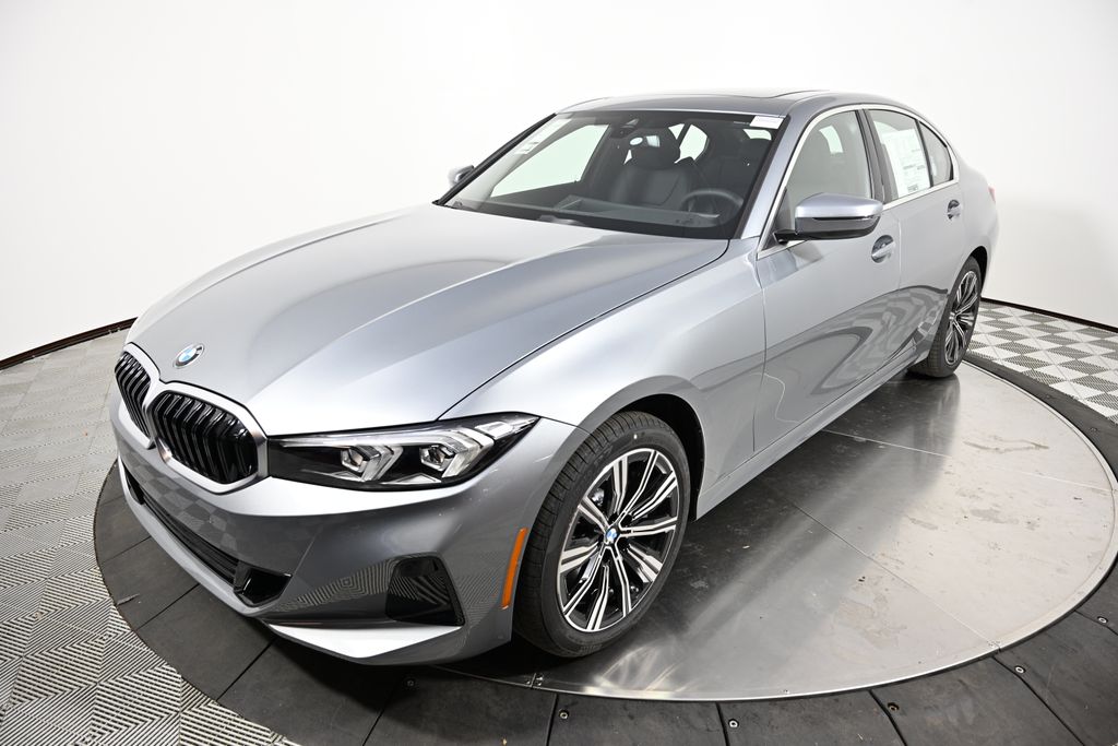 Thumbnail: 2026 BMW 3 Series - 1